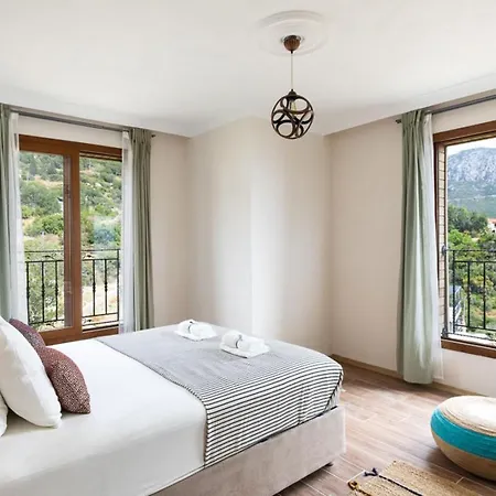 Hotel Ada 4*
